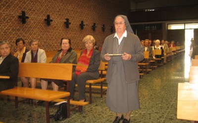 El Colegio homenajea a la Madre María en el 60 aniversario de la fundación del centro escolar