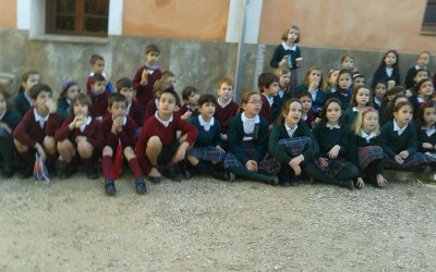 Los alumnos de 2° de Primaria asistieron al taller de la palma