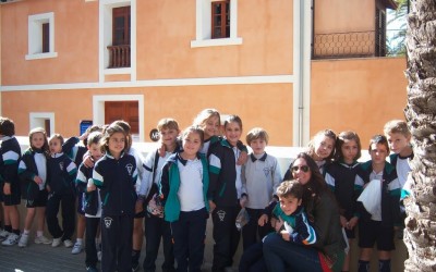 L@s alumn@s de 2º de primaria han visitado el Huerto de San Plácido y han viajado en el Trenet.