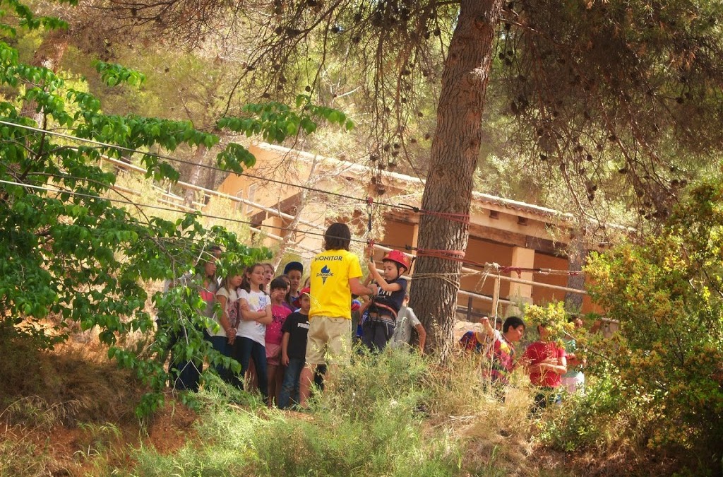 L@s alumn@s de 5º han realizado actividades de multiaventura y supervivencia  en Ibi.
