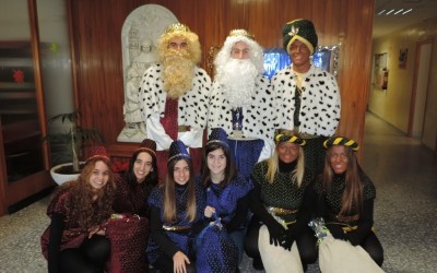 Los Reyes Magos visitan el Cole